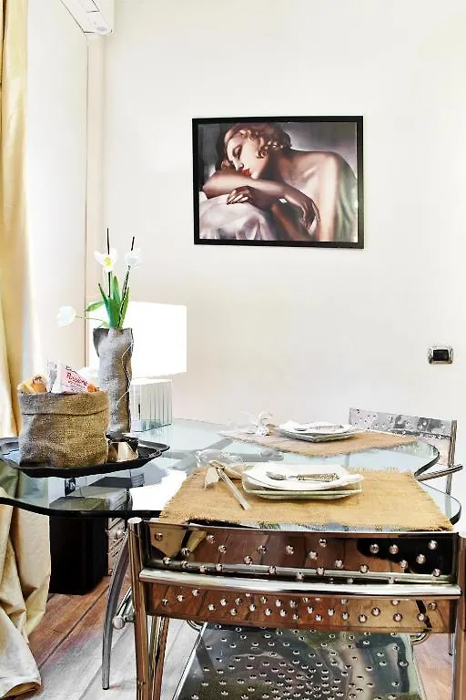 Petite Suite Bergamo 0*,  Italien